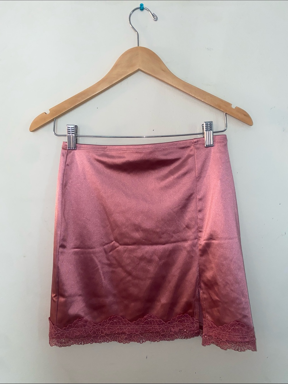 Satin Lace Trim Mini Skirt in Dusty Rose
